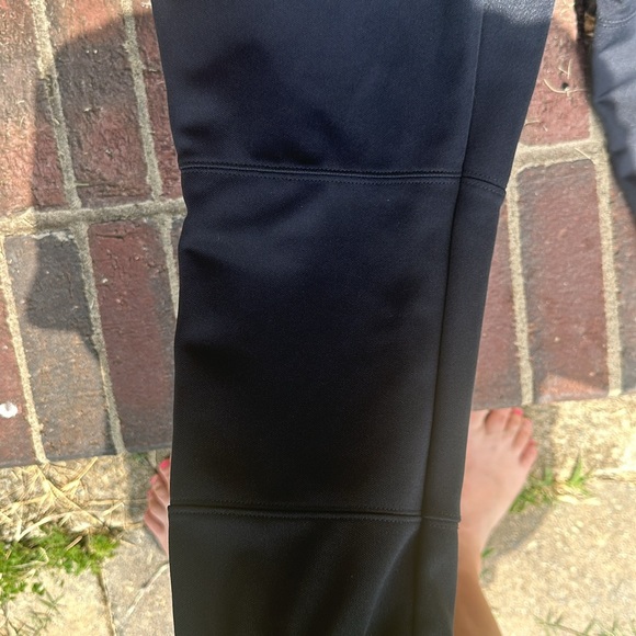 Women’s black Under Armour softball pants XS - Picture 4 of 7